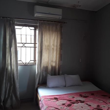 Bizay Hotel Sunyani Esterno foto
