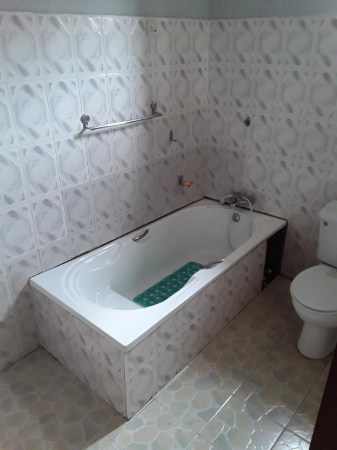 Bizay Hotel Sunyani Esterno foto